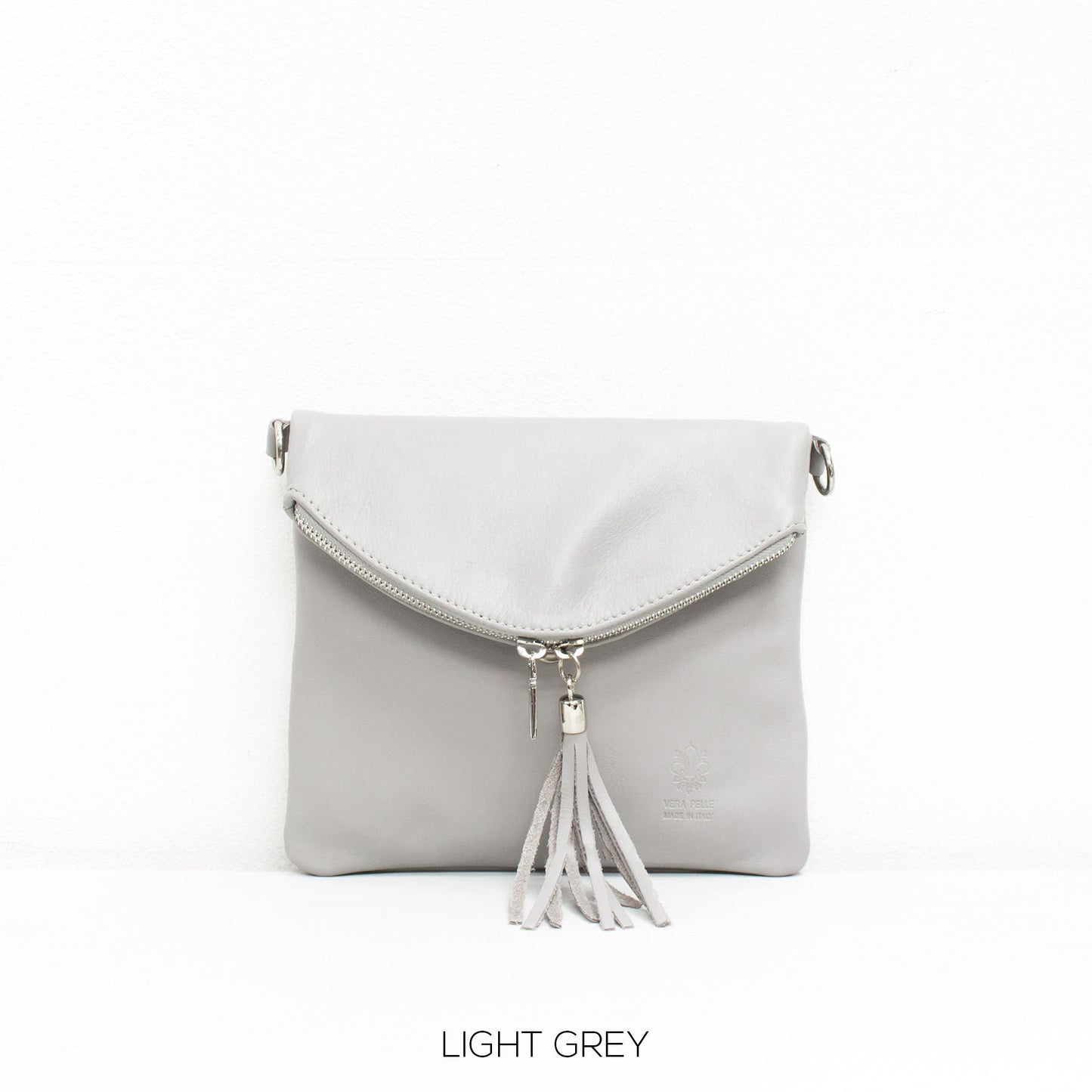 Genuine Italian Soft Leather Vera Pelle Crossbody Bag Detachable Strap Shoulder Bag Small Crossbody Bag Night Out Bag Chrome Tassel Zipper