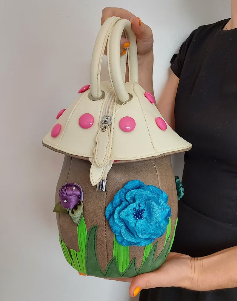 White Mushroom handbag