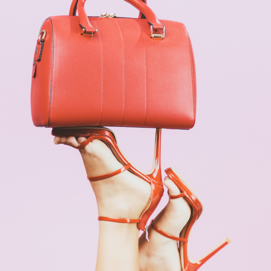 How to Match a Clutch with Shoes: The Perfect Accessory Pairing