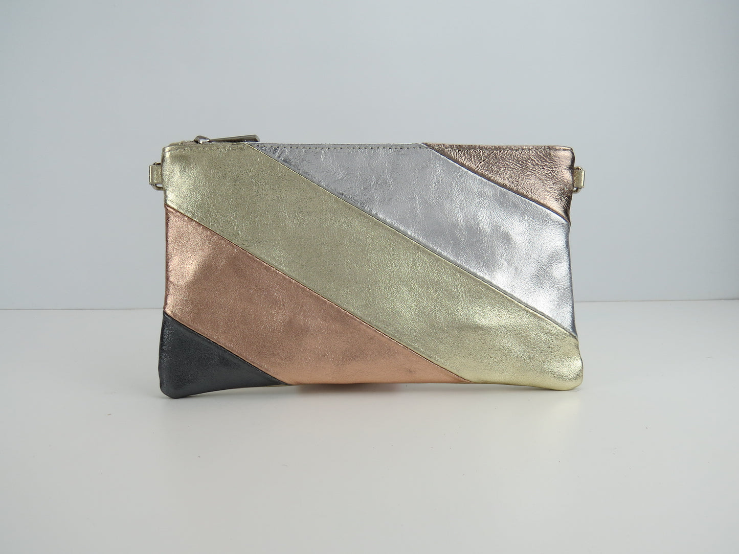 Gold Retro-Stiped Clutch Bag